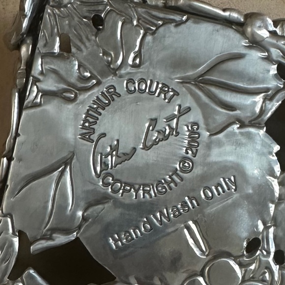 Arthur Court Tuscan Grapevine Cocktail Footed Napkin Box with Beverage Napkins - Picture 7 of 10